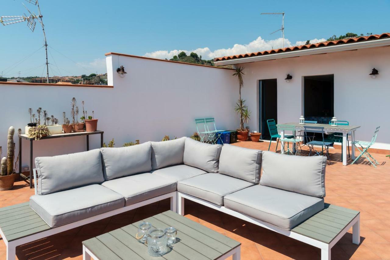 La Terrazza Dei Normanni Apartamento Aci Castello Exterior foto