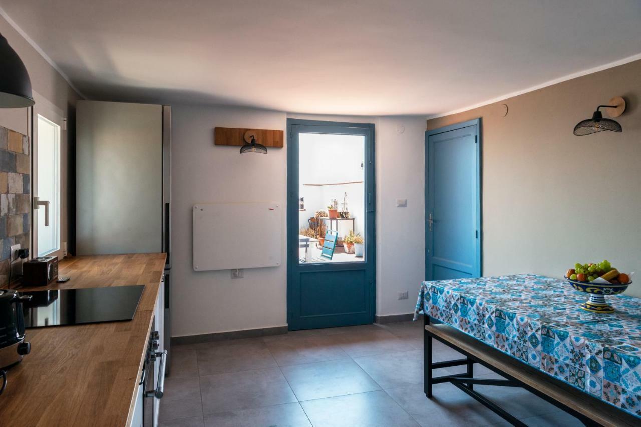 La Terrazza Dei Normanni Apartamento Aci Castello Exterior foto